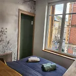 Delvincourt - Rue Calme Centre - Parking Gratuit - Proche Gare Apartment *