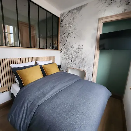 Studio Delvincourt - Rue Calme Dans Centre - Parking Gratuit A Proximite Apartment *