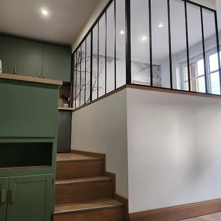 Apartment Studio Delvincourt - Rue Calme Dans Centre - Parking Gratuit A Proximite