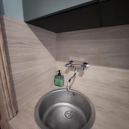 Delvincourt - Rue Calme Dans Centre - Parking Gratuit A Proximite Lejlighed *