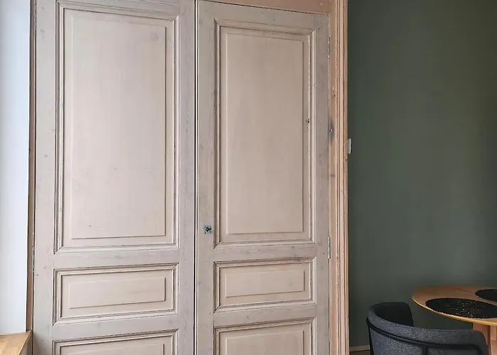 Apartamento Delvincourt - Rue Calme Centre - Parking Gratuit - Proche Gare Charleville-Mézières