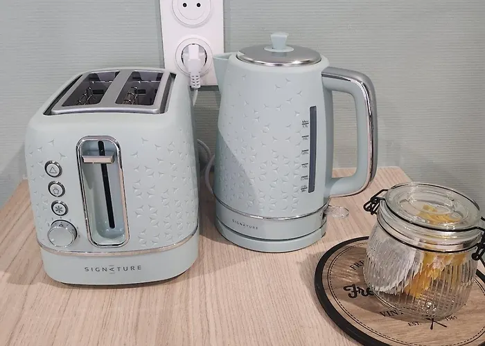 Delvincourt - Rue Calme Centre - Parking Gratuit - Proche Gare * Charleville-Mézières