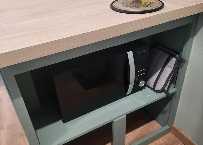 Delvincourt - Rue Calme Dans Centre - Parking Gratuit A Proximite Apartment