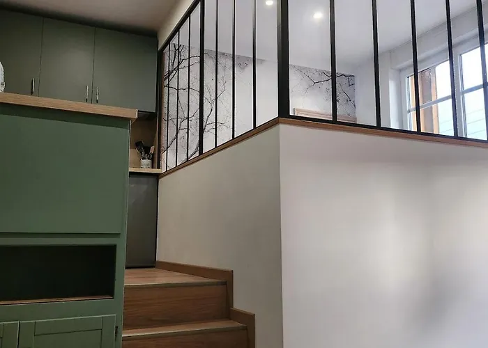 Apartment Delvincourt - Rue Calme Dans Centre - Parking Gratuit A Proximite