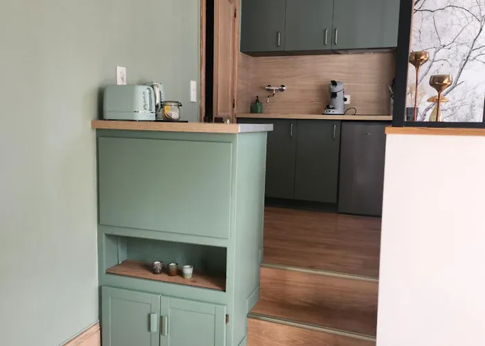 Delvincourt - Rue Calme Centre - Parking Gratuit - Proche Gare * Charleville-Mézières