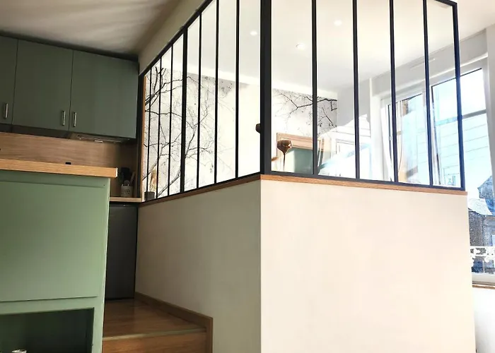 Delvincourt - Rue Calme Dans Centre - Parking Gratuit A Proximite Apartment Charleville-Mezieres